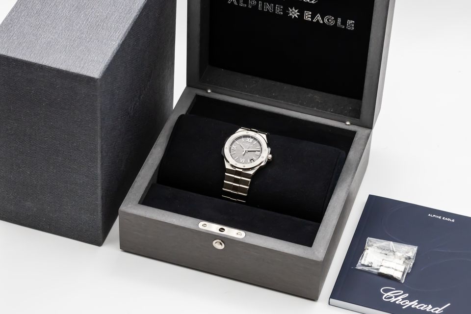 Chopard Alpine Eagle 298600-3002 Image 7